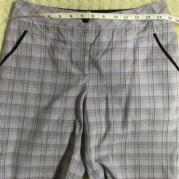 Cutter & Buck Purple and Black Bermuda Shorts, Women’s Size 2. - Picture 5 of 7
